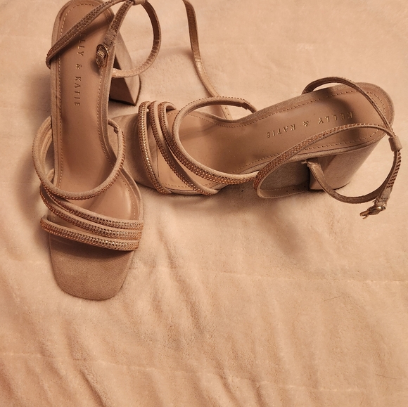 Kelly & Katie stacked high heel rose gold sandals 10M - Picture 1 of 4
